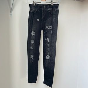 Super Lightweight jean style stretching ankle legging